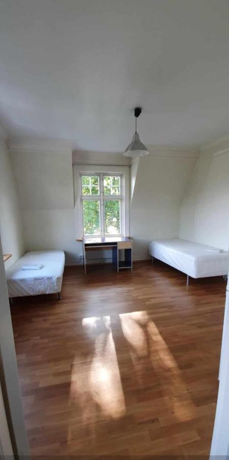 Home Express Asker Bagian luar foto